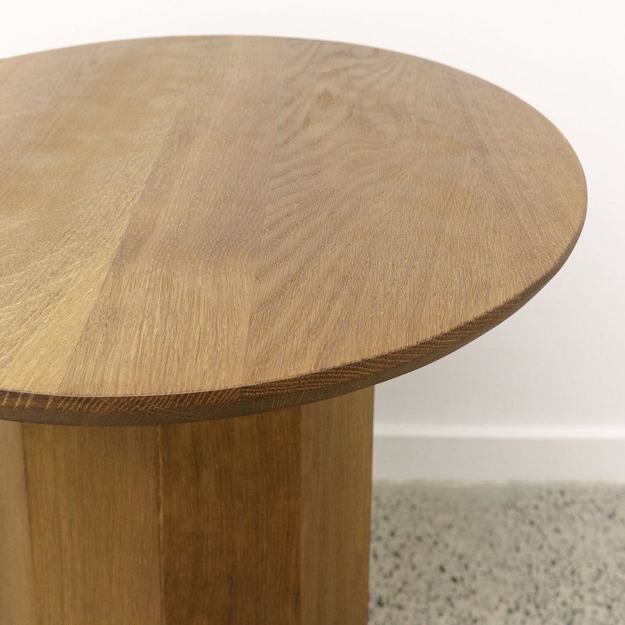 Round Oak Pedestal Side Table